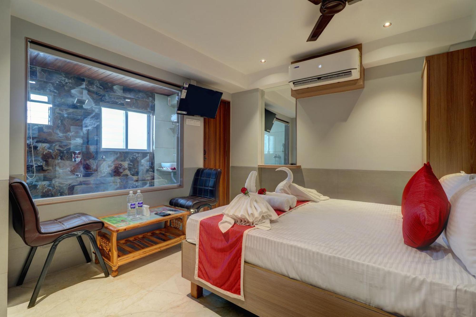 Hotel Sai Nidhi Residency Navi Mumbai Exterior foto